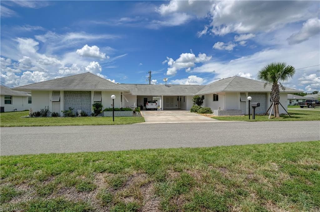 355 Richland RD LEHIGH ACRES, FL 33936