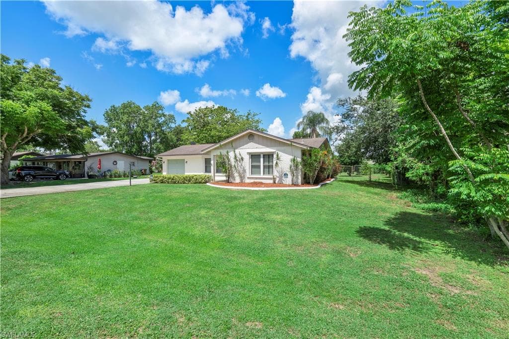 321 Ohio RD LEHIGH ACRES, FL 33936