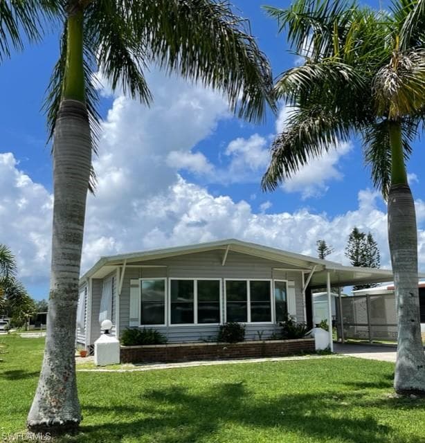 130 Ocean Reef LN 97 NAPLES, FL 34114