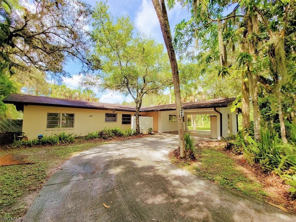 495 7th AVE LABELLE, FL 33935