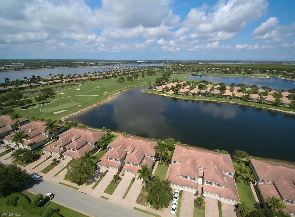 10534 Smokehouse Bay DR 101 NAPLES, FL 34120