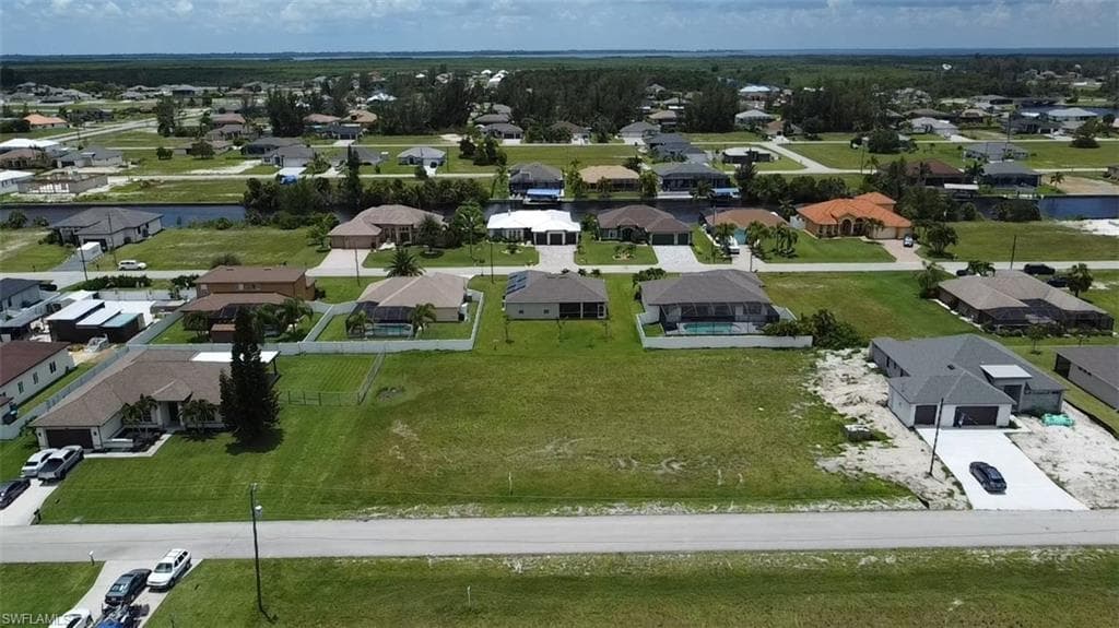 1636 NW 37th AVE CAPE CORAL, FL 33993