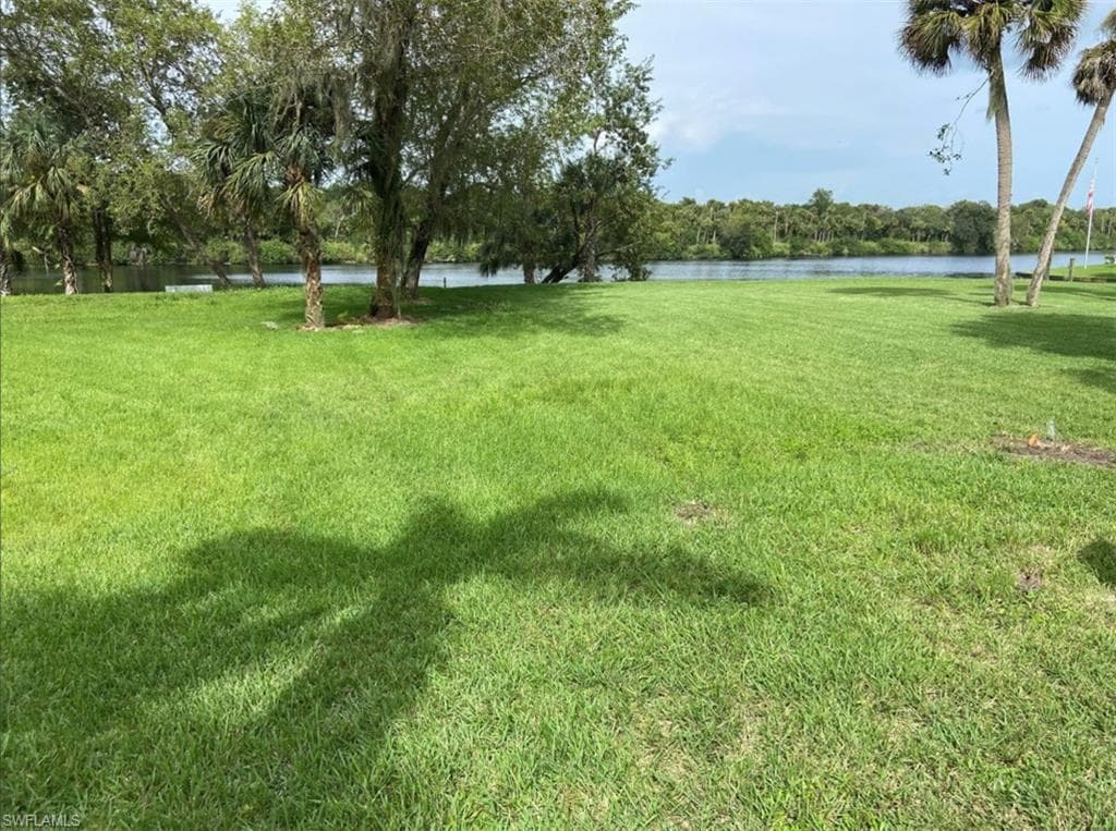 400 Rosewood CT LABELLE, FL 33935