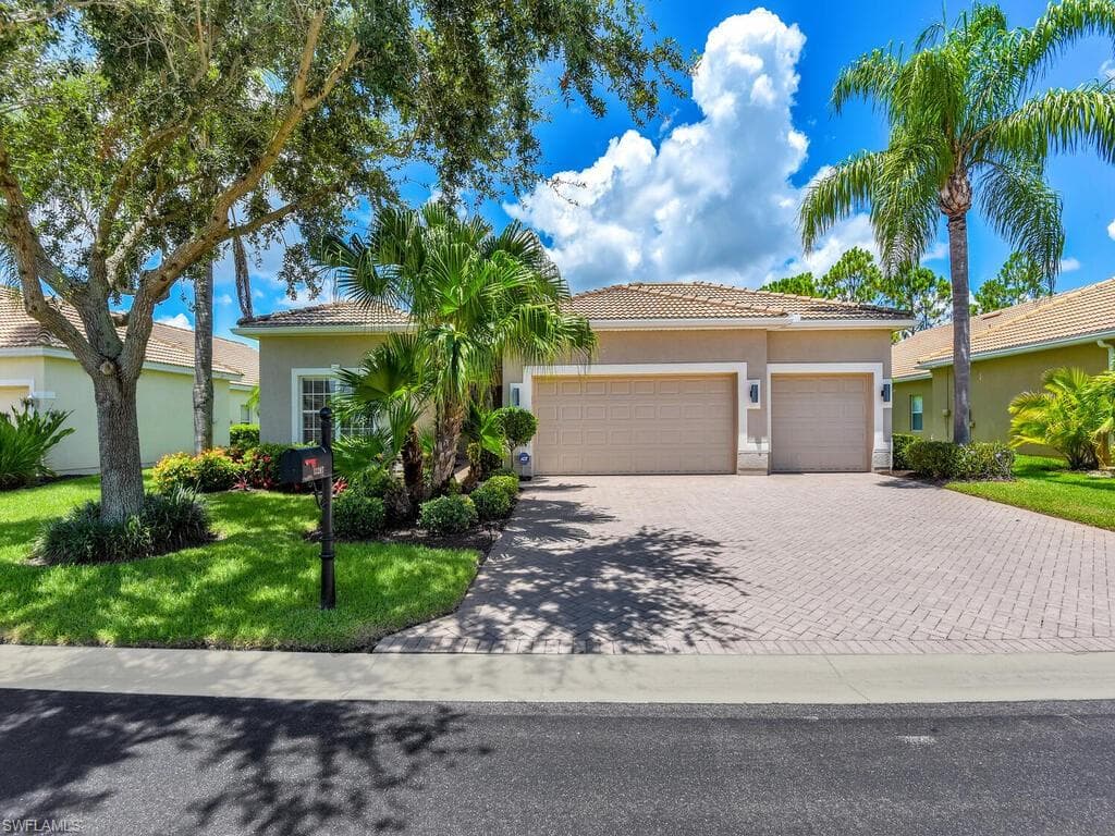 13207 Little Gem CIR FORT MYERS, FL 33913