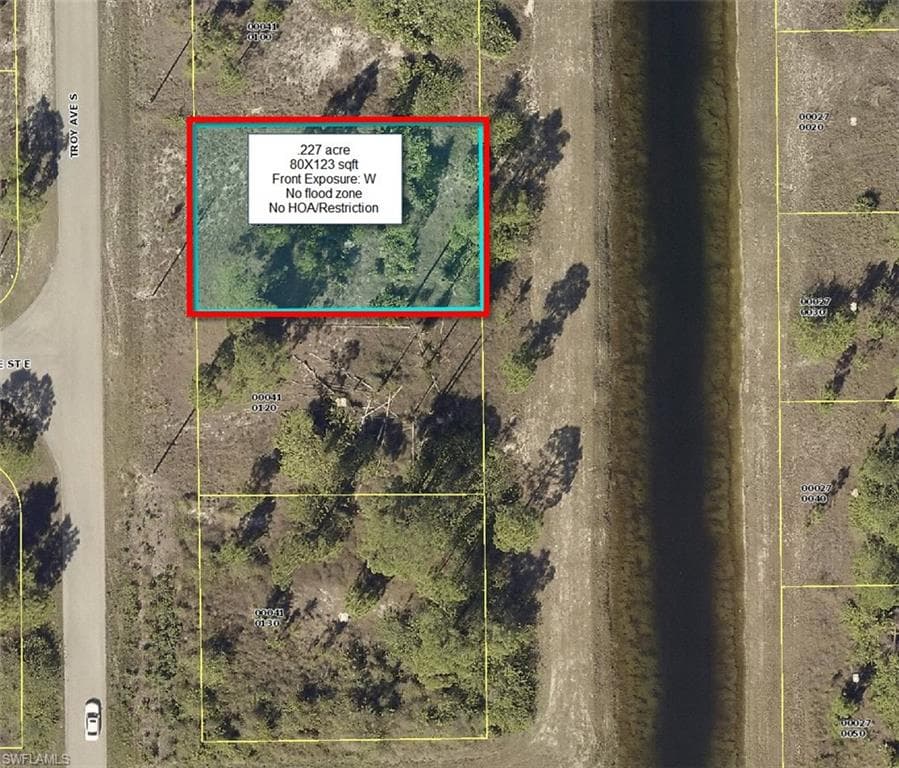 745 Troy AVE LEHIGH ACRES, FL 33974
