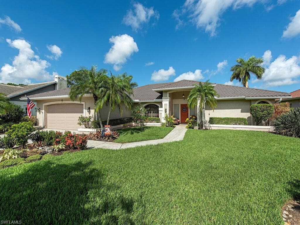 182 Muirfield CIR NAPLES, FL 34113