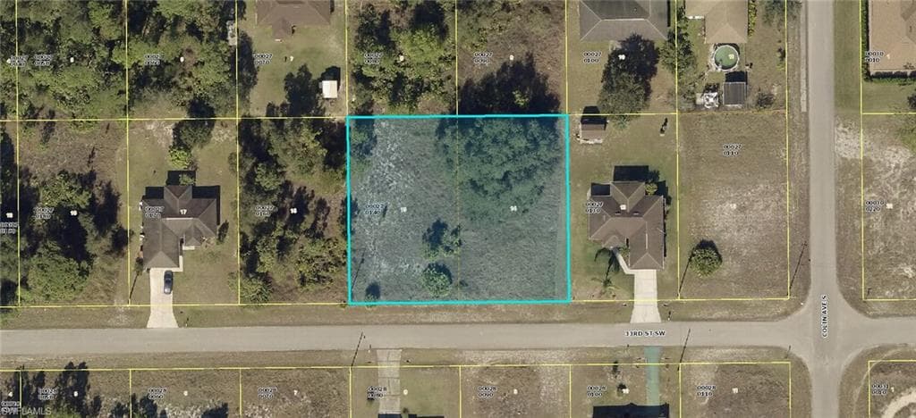 4004 33rd ST SW LEHIGH ACRES, FL 33976