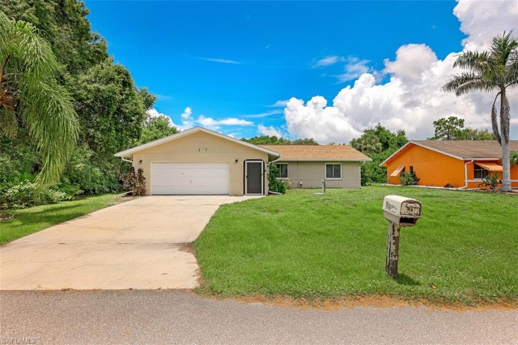3297 Milwaukee ST PORT CHARLOTTE, FL 33980