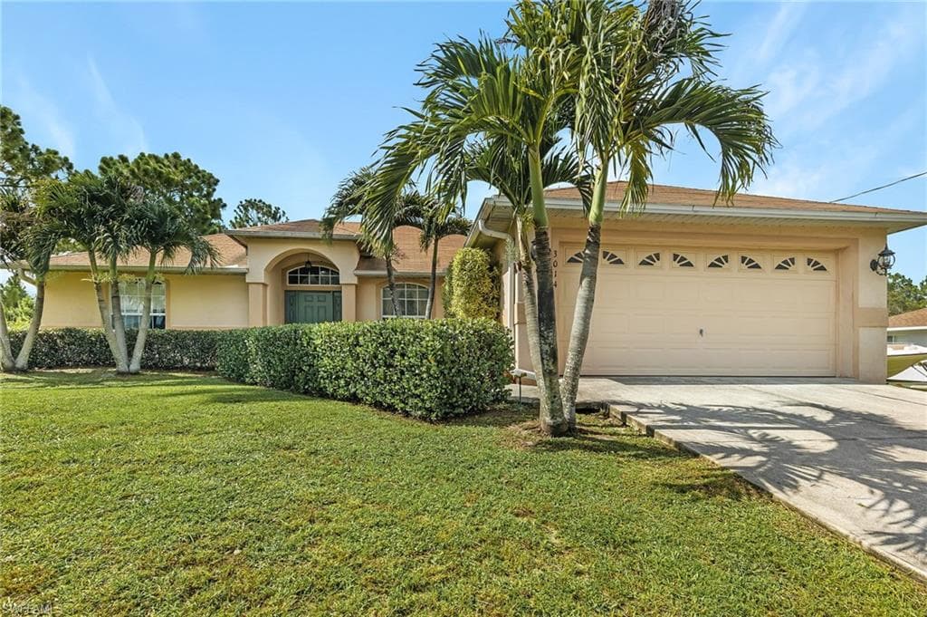 3014 36th ST SW LEHIGH ACRES, FL 33976