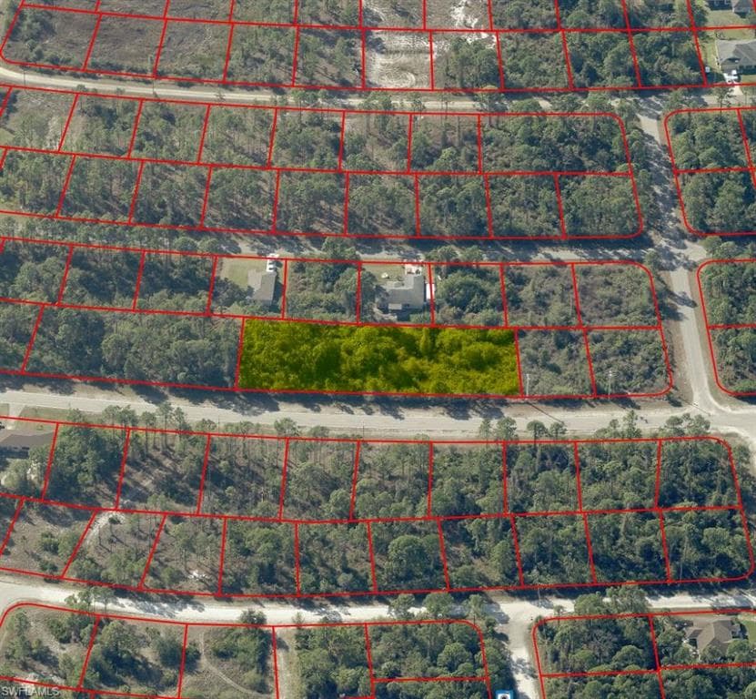 932 Milwaukee BLVD LEHIGH ACRES, FL 33974