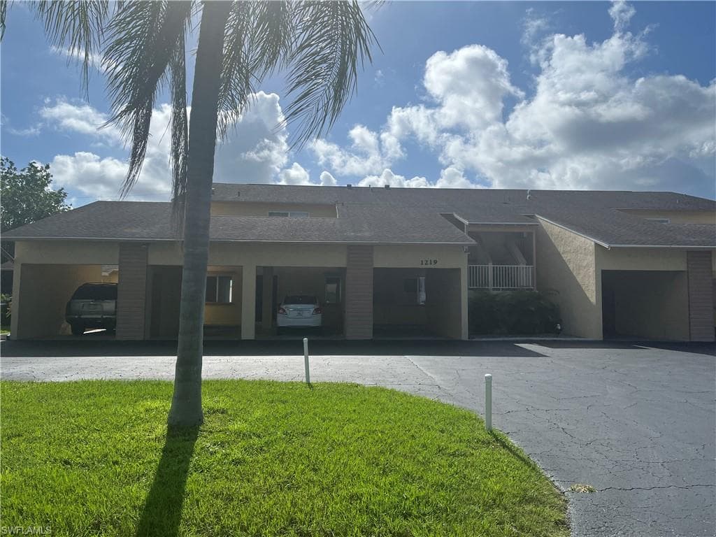 1219 SE 23rd PL 2 CAPE CORAL, FL 33990