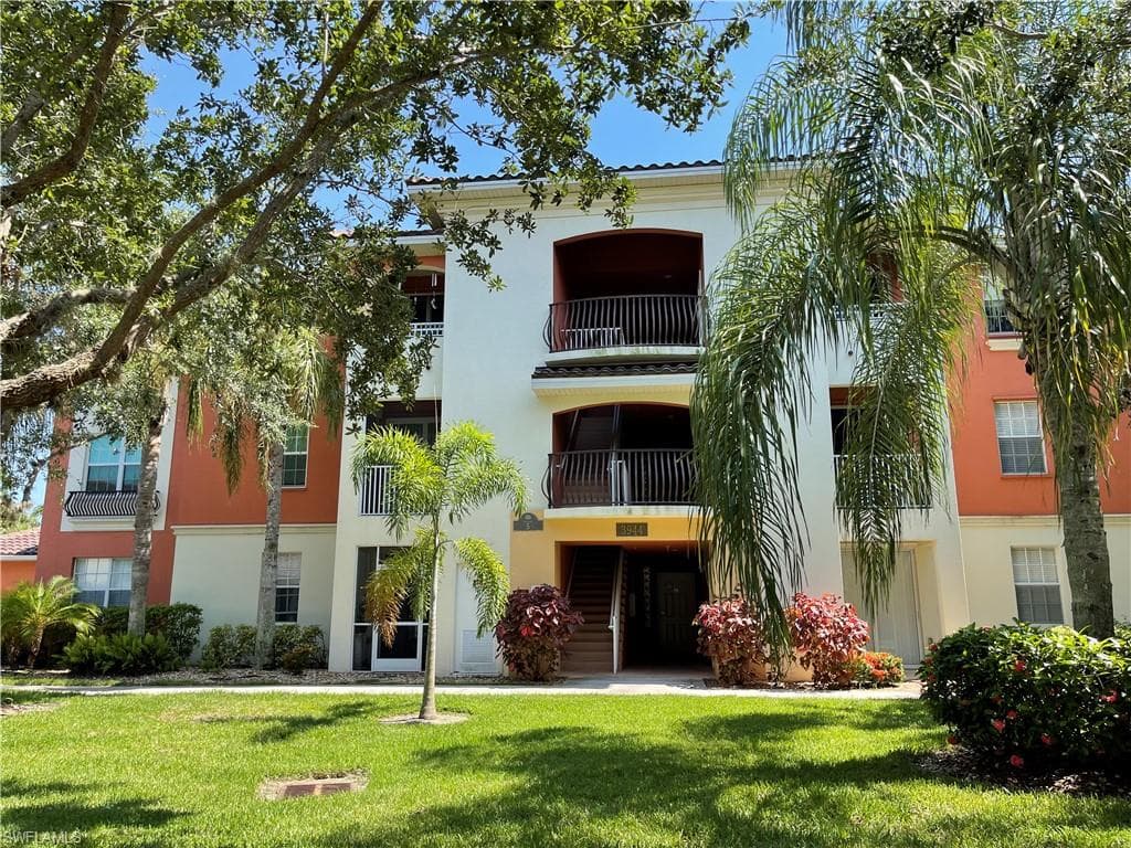 3944 Pomodoro CIR 303 CAPE CORAL, FL 33909