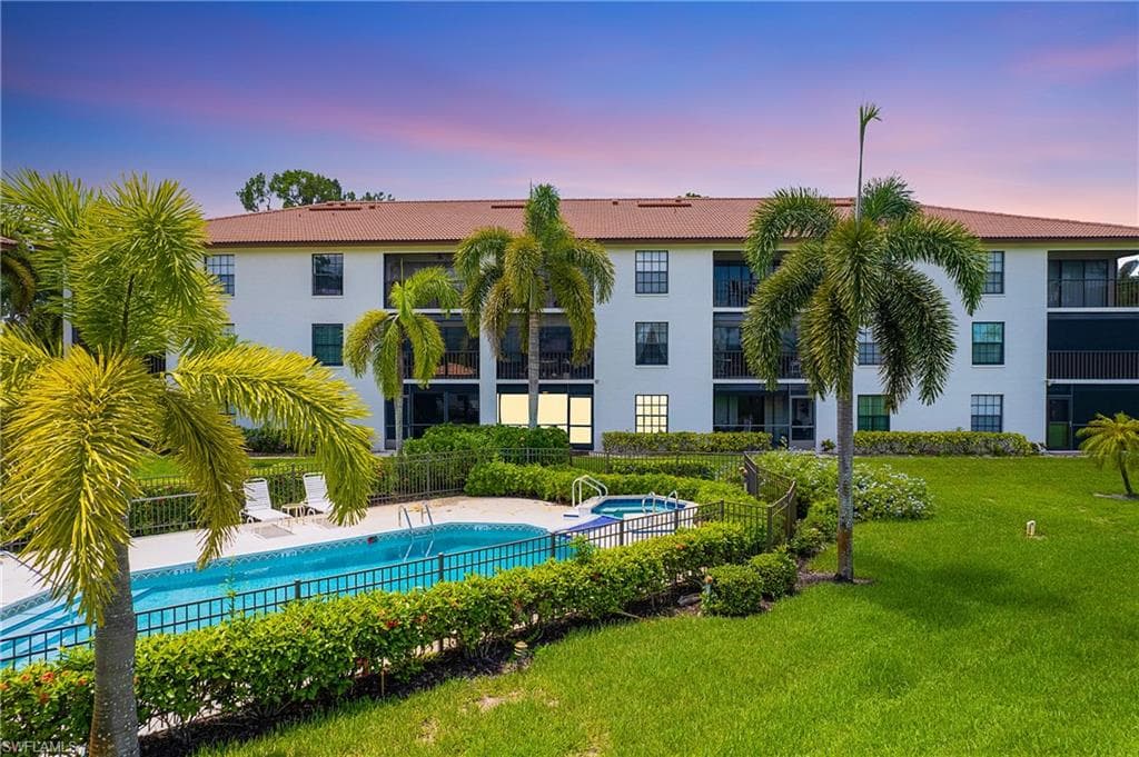 601 Augusta BLVD 601-3 NAPLES, FL 34113