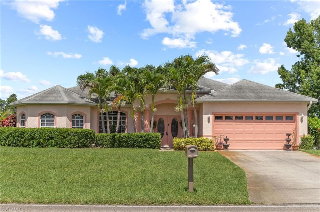 21 Maryland RD LEHIGH ACRES, FL 33936