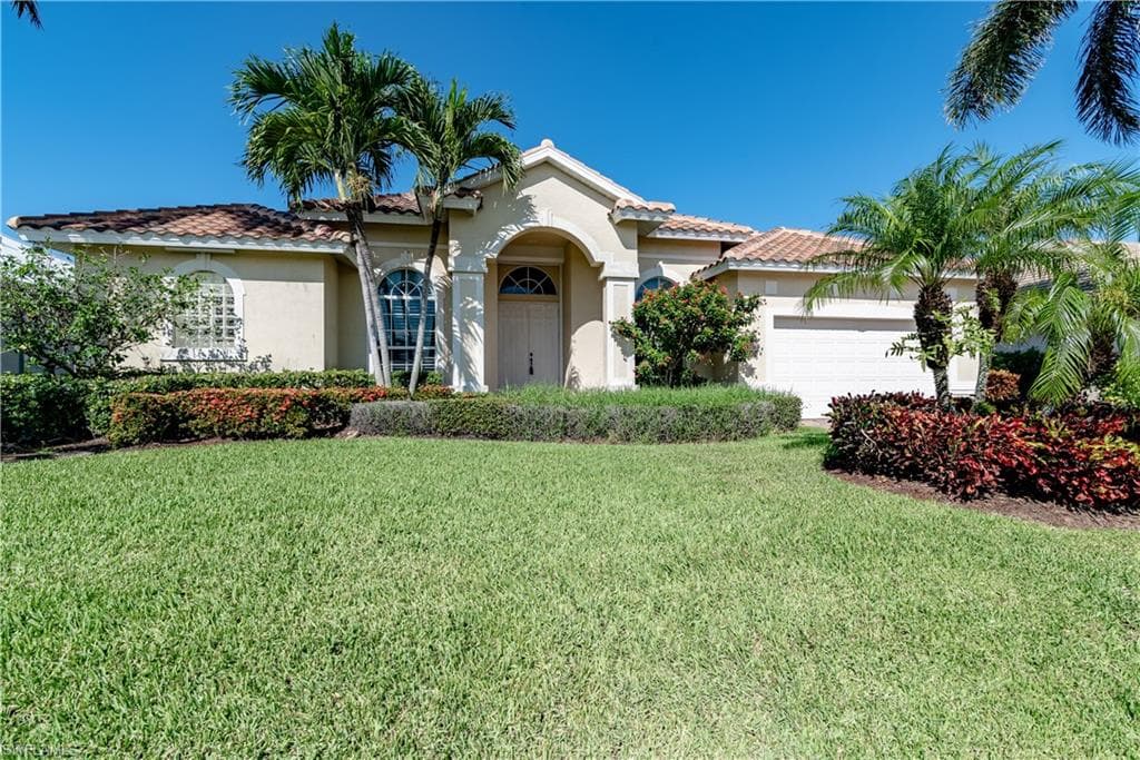 400 Marquesas CT MARCO ISLAND, FL 34145