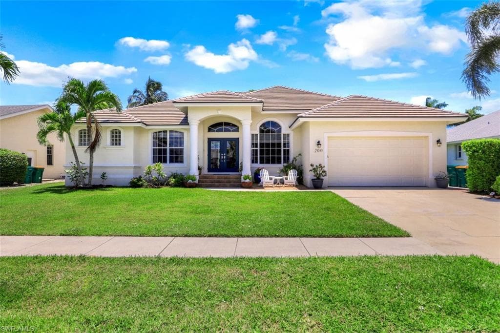 200 Clyburn ST MARCO ISLAND, FL 34145