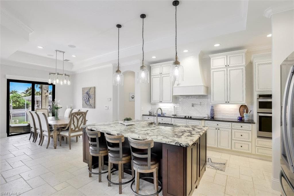 842 Elm CT MARCO ISLAND, FL 34145