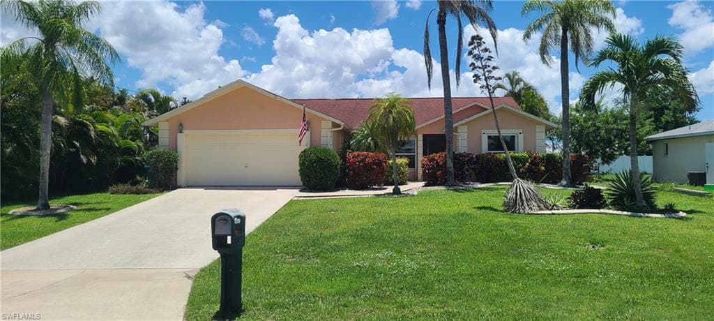 1816 SE 12th ST CAPE CORAL, FL 33990