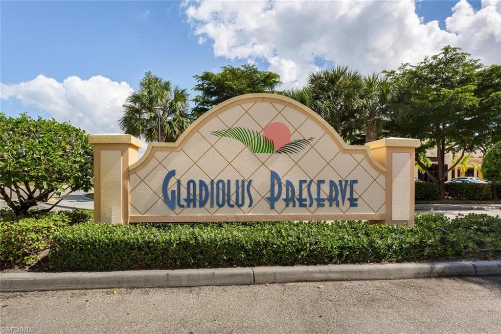 9180 Gladiolus Preserve CIR FORT MYERS, FL 33908