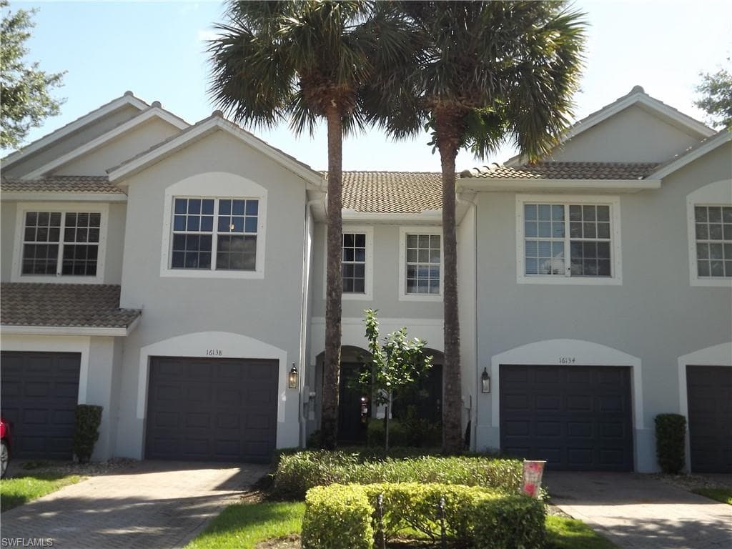 16138 Caldera LN 29 NAPLES, FL 34110
