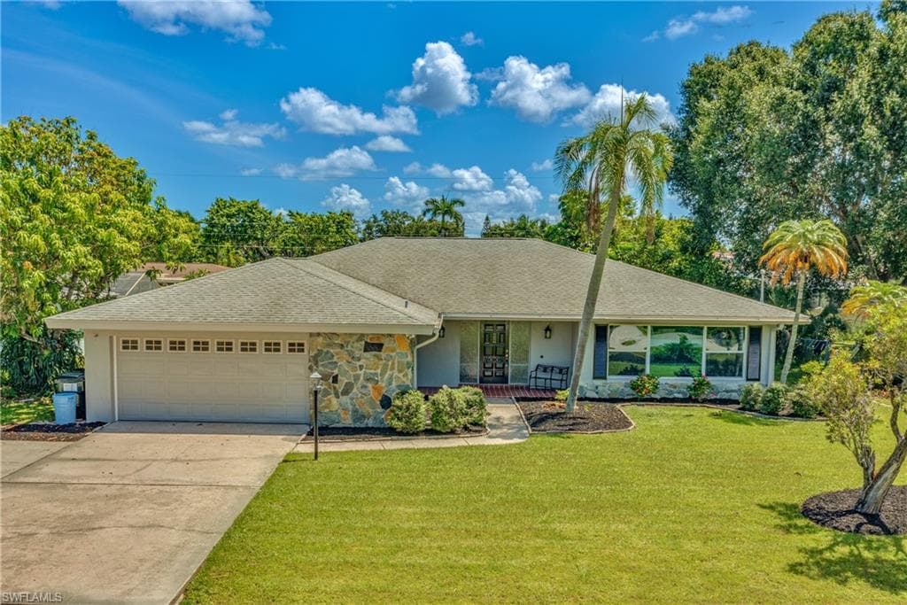 777 ENTRADA DR S FORT MYERS, FL 33919