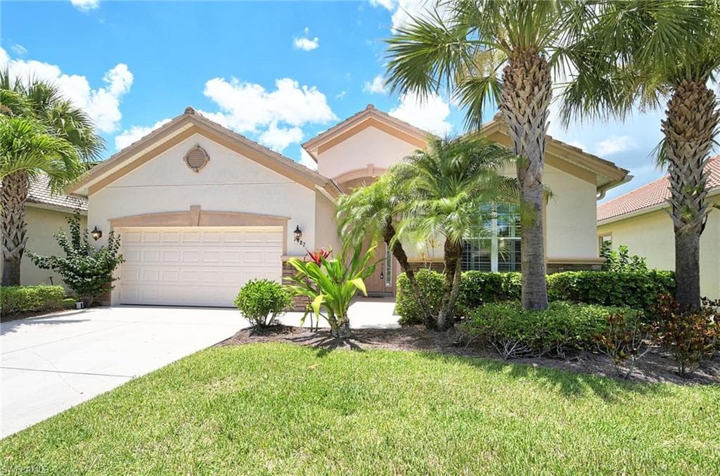 7987 Princeton DR NAPLES, FL 34104