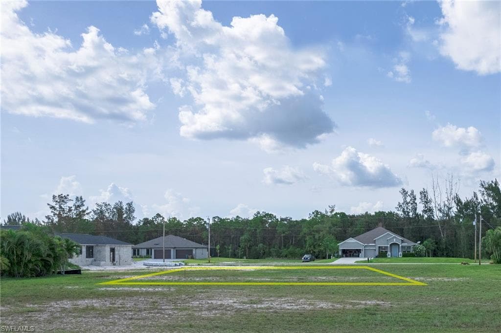 4012 NW 22nd TER CAPE CORAL, FL 33993
