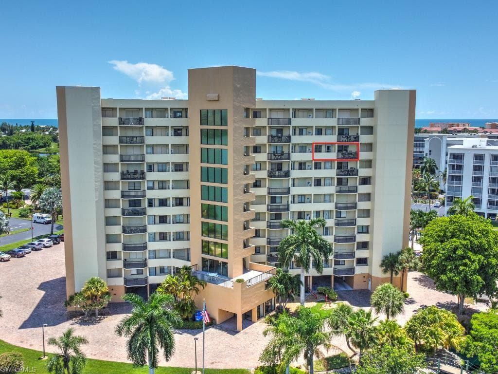 4263 Bay Beach LN 816 FORT MYERS BEACH, FL 33931