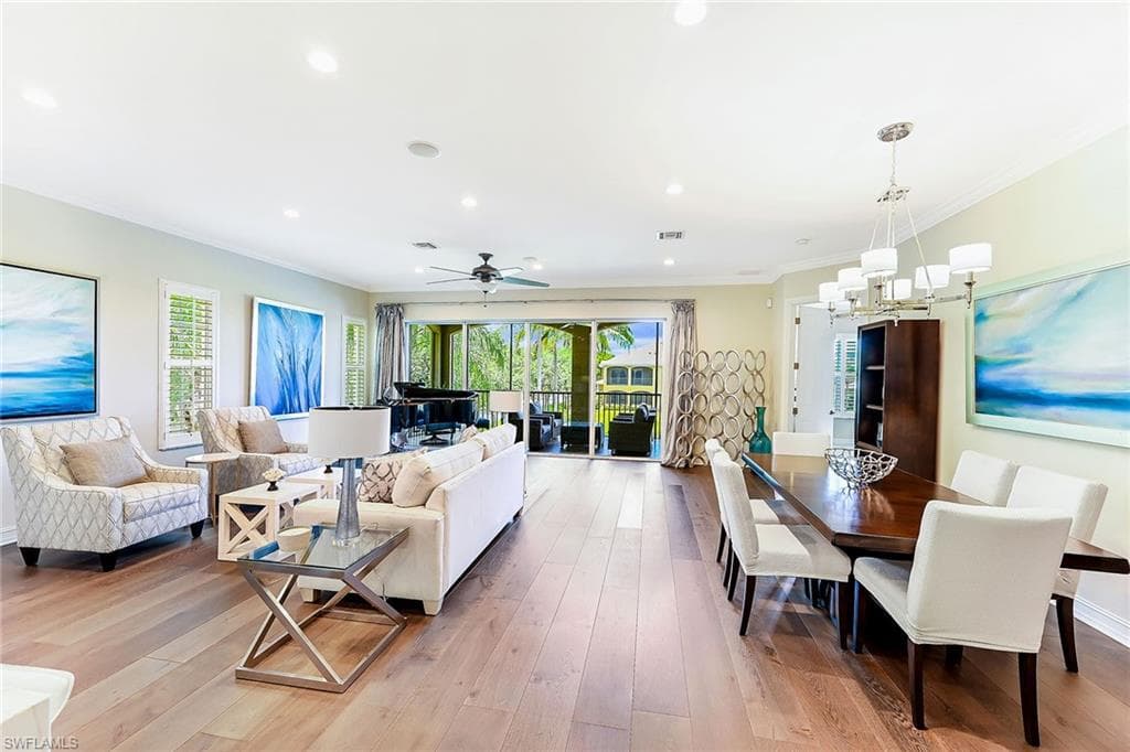 5060 Blauvelt CT 201 NAPLES, FL 34105