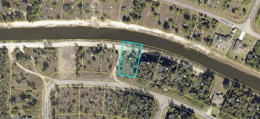 313 Jourferie RD LEHIGH ACRES, FL 33974