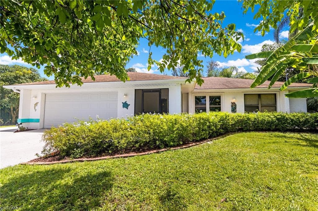 1821 NW 22nd AVE CAPE CORAL, FL 33993