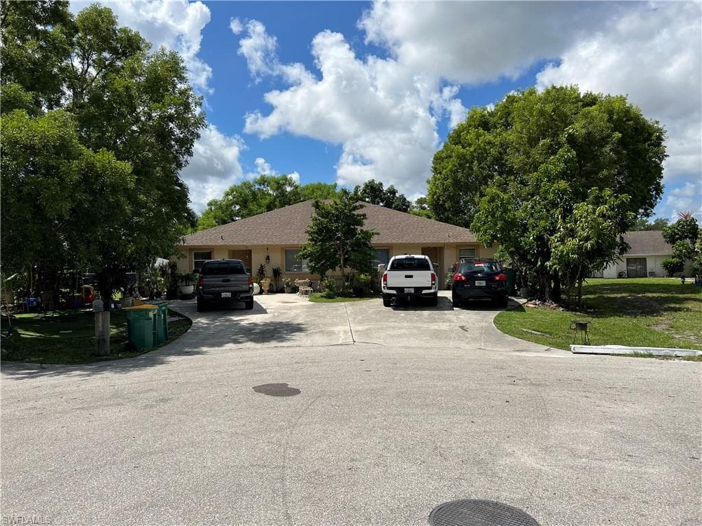 4618 19th CT SW NAPLES, FL 34116