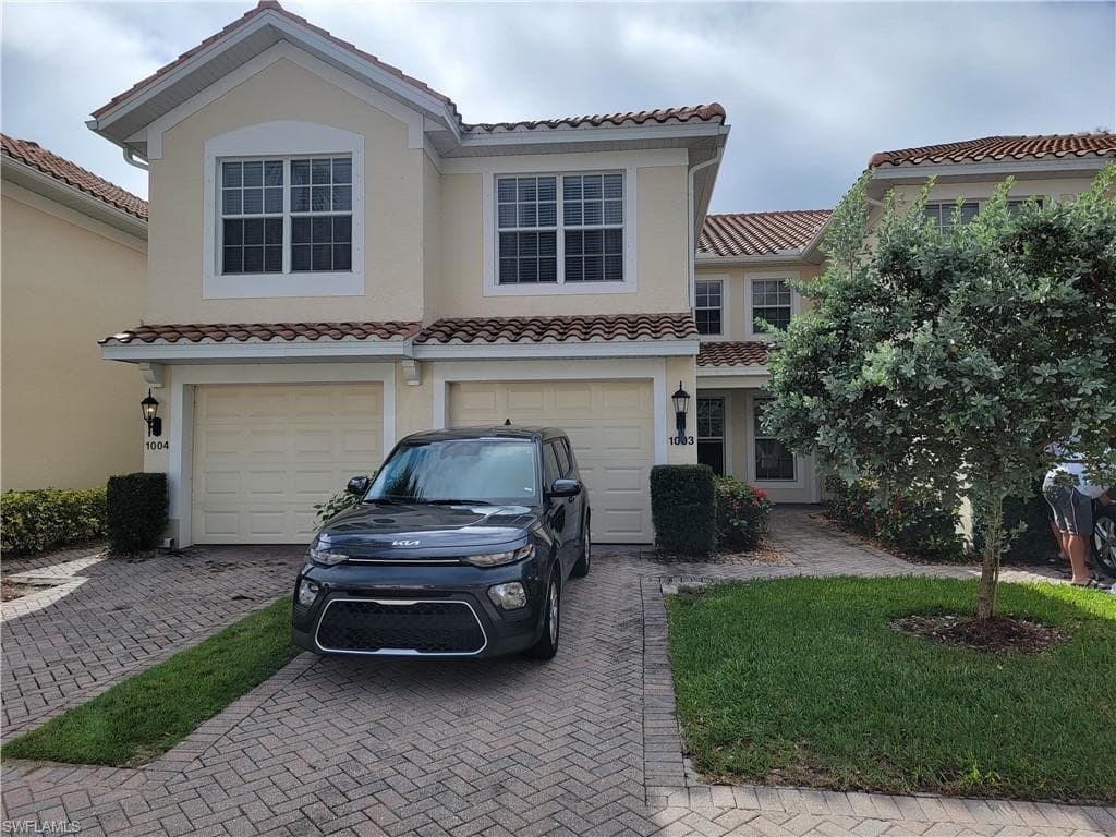 1315 Henley ST 1003 NAPLES, FL 34105