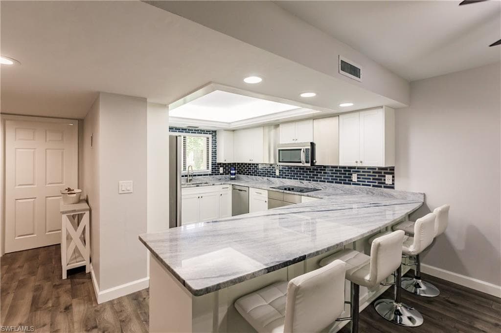 4230 Steamboat BEND 103 FORT MYERS, FL 33919