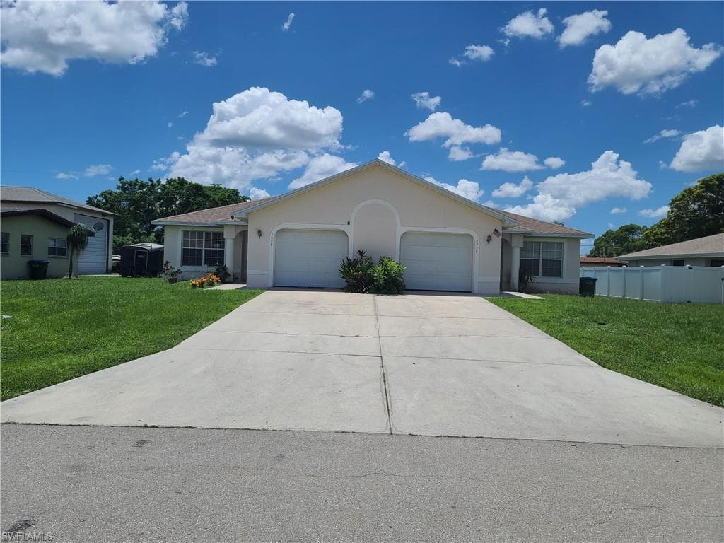 4946-4948 Vincennes CT CAPE CORAL, FL 33904