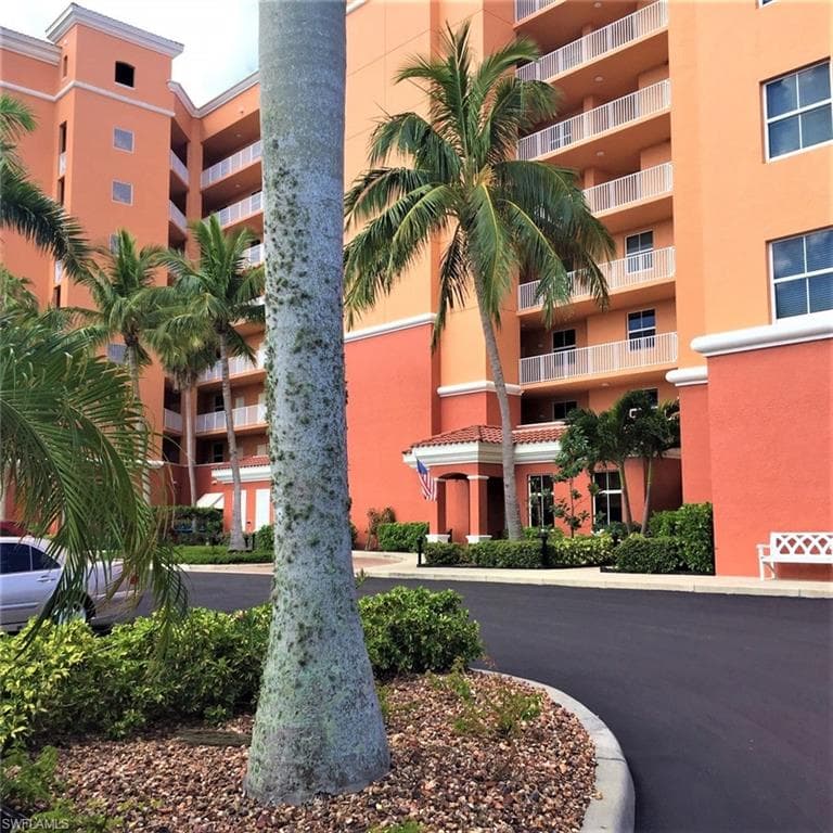 3191 Matecumbe Key RD 207 PUNTA GORDA, FL 33955