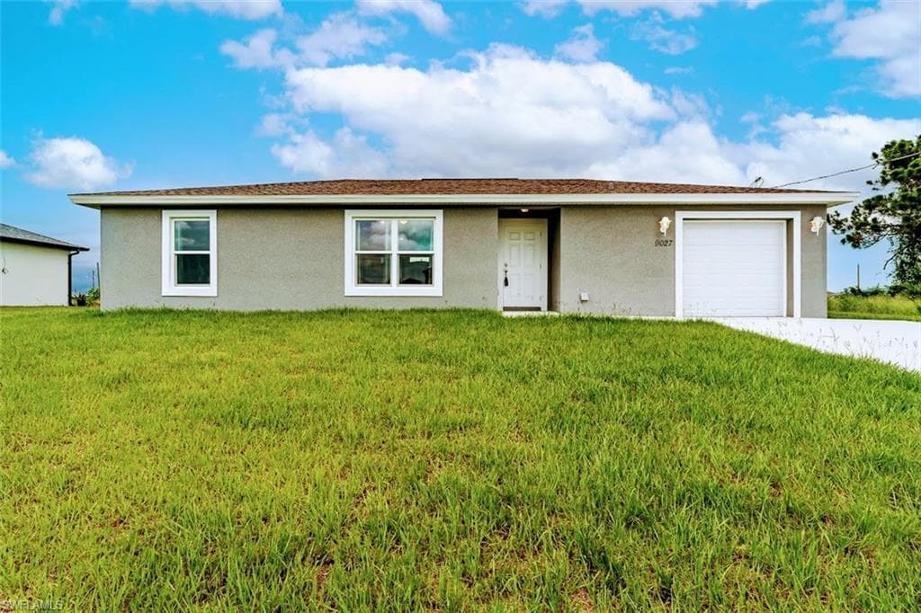 9027 E Crow CIR LABELLE, FL 33935
