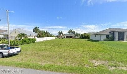 3620 4th LN CAPE CORAL, FL 33991