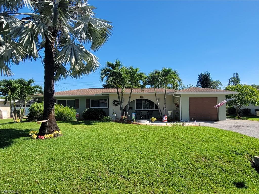 2231 Harvard AVE FORT MYERS, FL 33907