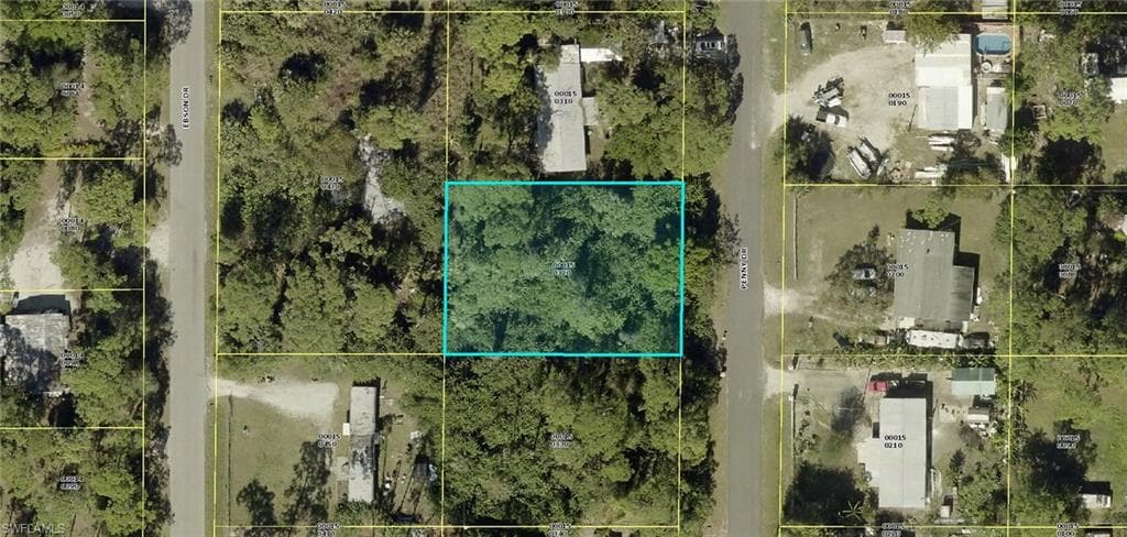 8346 Penny DR NORTH FORT MYERS, FL 33917