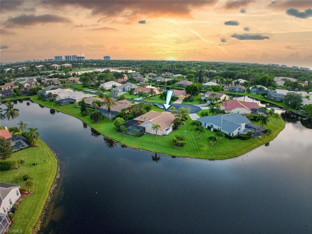 28820 Regis CT BONITA SPRINGS, FL 34134