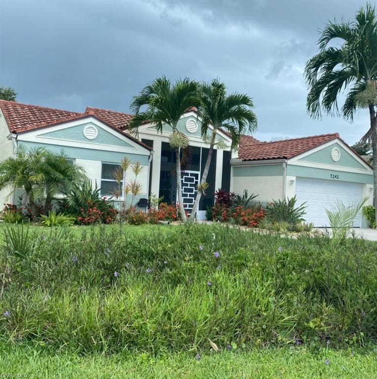 7242 Mill Pond CIR NAPLES, FL 34109