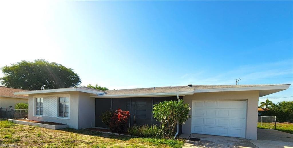 1101 SE 37th ST CAPE CORAL, FL 33904