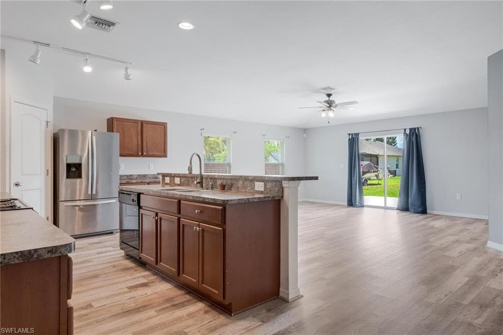 3111 SW 14th CT CAPE CORAL, FL 33914