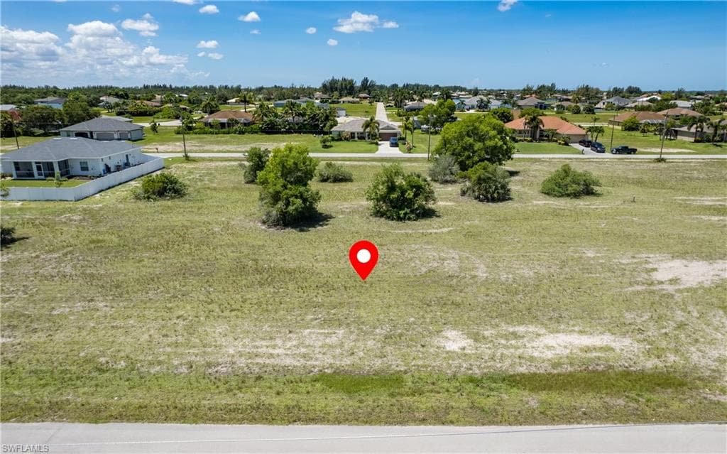 4210 NW 32nd TER CAPE CORAL, FL 33993