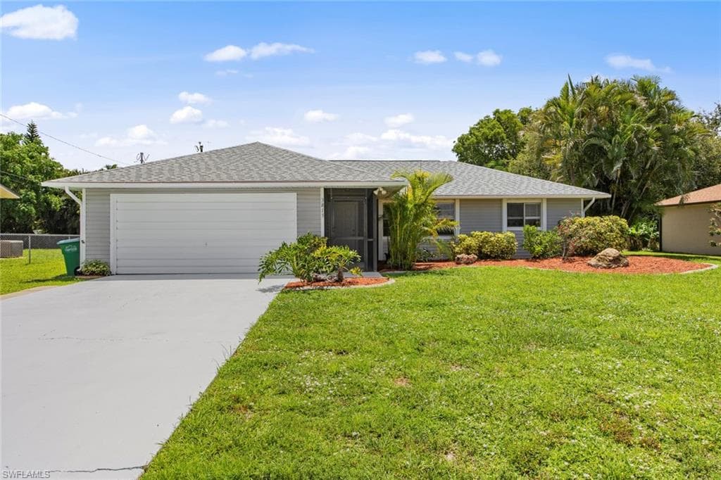 3815 SW 6th AVE CAPE CORAL, FL 33914