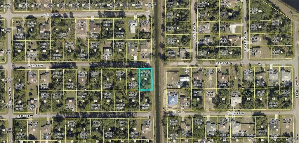 2801 12th ST W LEHIGH ACRES, FL 33971
