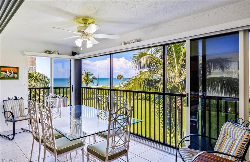 2721 W Gulf DR 206 SANIBEL, FL 33957