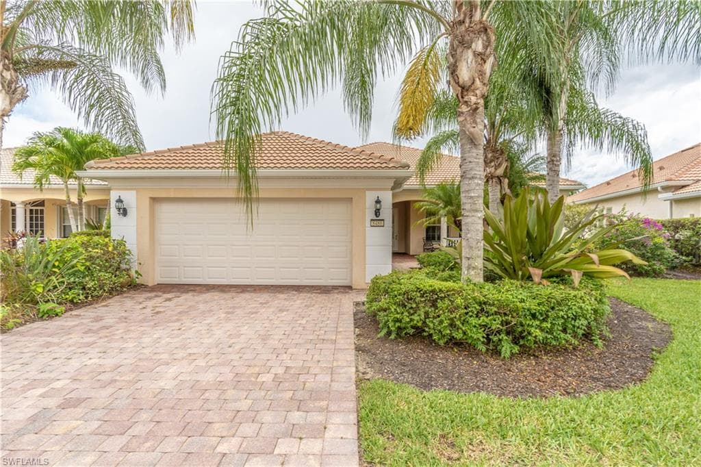 8486 Deimille CT NAPLES, FL 34114