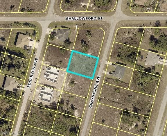 1128/1130 Graystone AVE LEHIGH ACRES, FL 33974